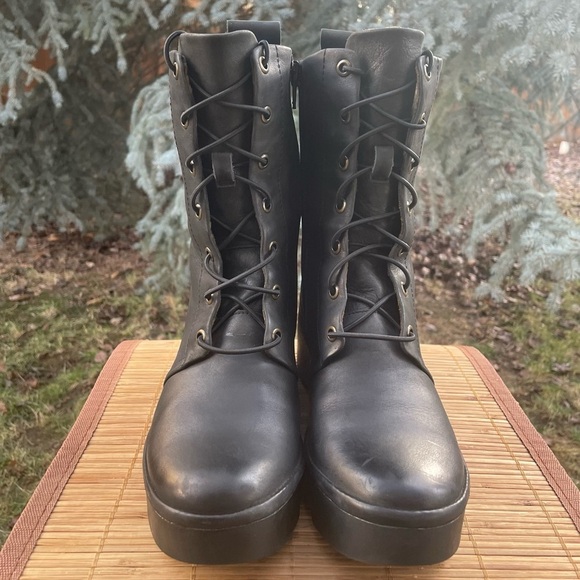 FLY LONDON Black Leather Lace Up / Zipper Platform Wedge Mid-calf Boots.  8-8.5 - Picture 2 of 13